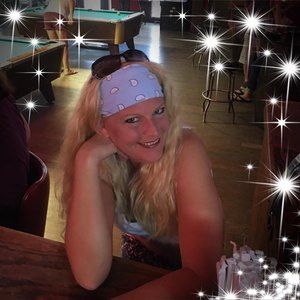 Meet your Posher, Marion